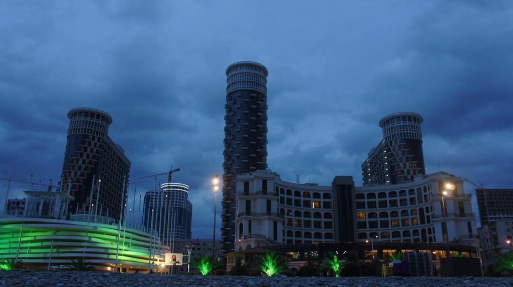 Mariam Sea Towers Apartment Batumi Phòng bức ảnh